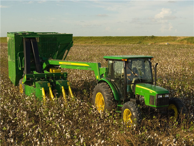 1585188190635050.jpg 二手采棉機進口報關(guān)