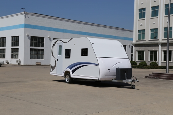 1646991273424612.jpg 英國進(jìn)口新的拖掛房車報(bào)關(guān)_副本.jpg