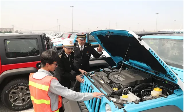 1655201926973962.png 二手車(chē)出口報(bào)關(guān)公司 (2).png