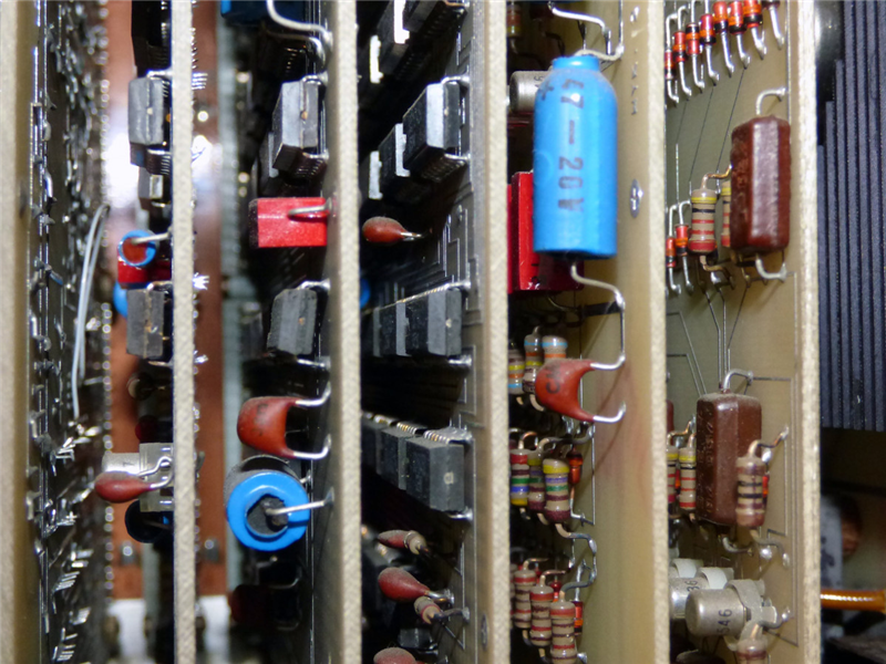 1676449609606229.png 集成電路進(jìn)口報關(guān)代理.png