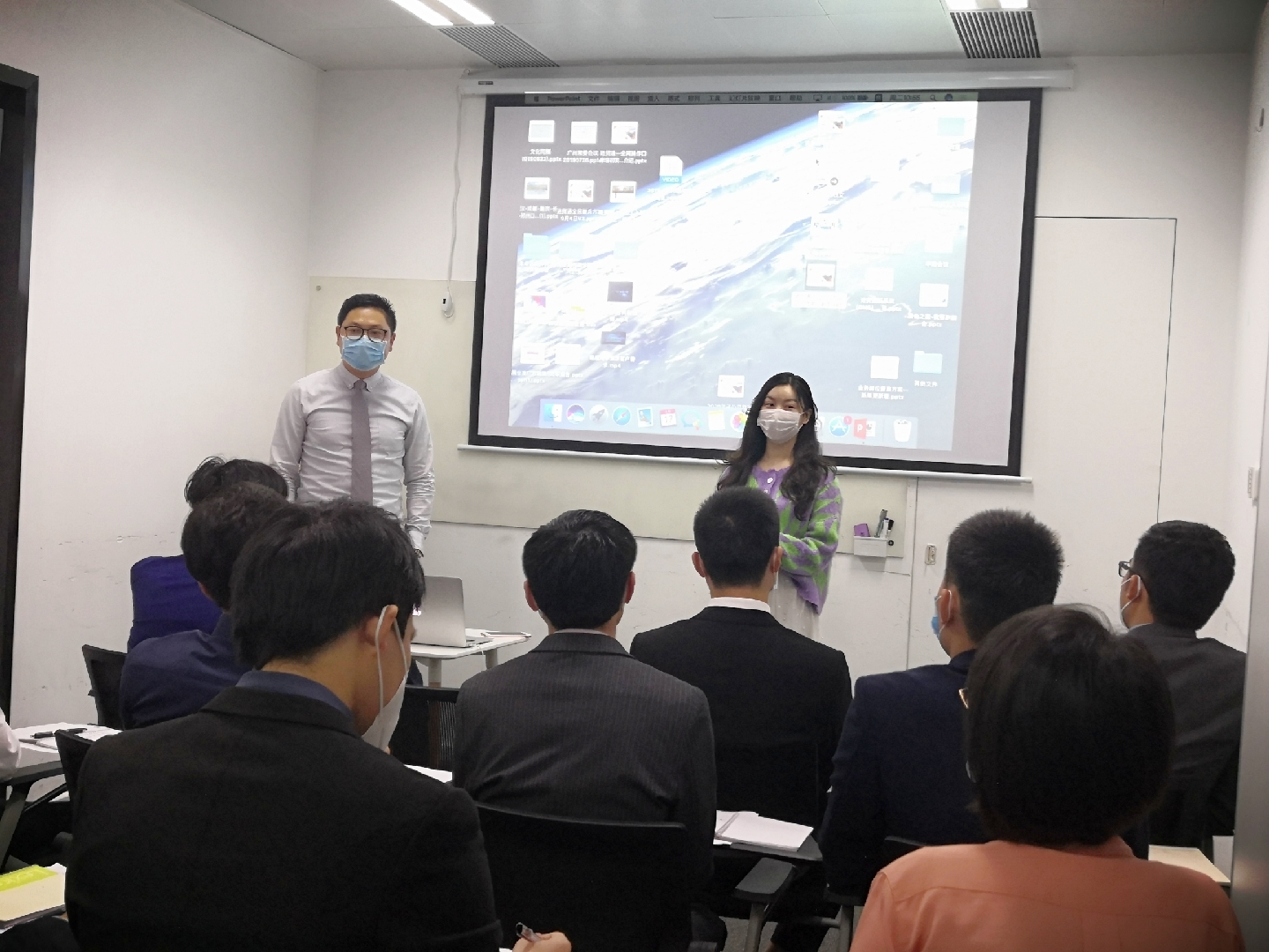 萬享進(jìn)貿(mào)通報關(guān)公司 萬享進(jìn)貿(mào)通報關(guān)公司